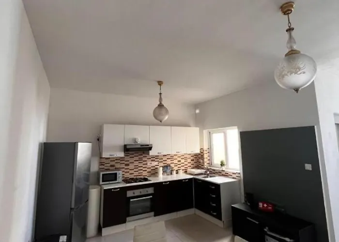 Séjour chez l'habitant Sliema Bedroom With Ensuite Bathroom, Air-Conditioned And Spacious Top Rated *