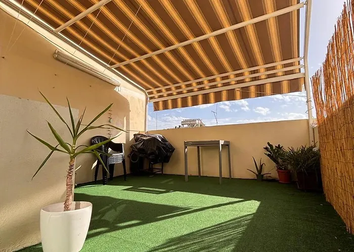 בית אירוח Sliema Bedroom With Ensuite Bathroom, Air-Conditioned And Spacious Top Rated